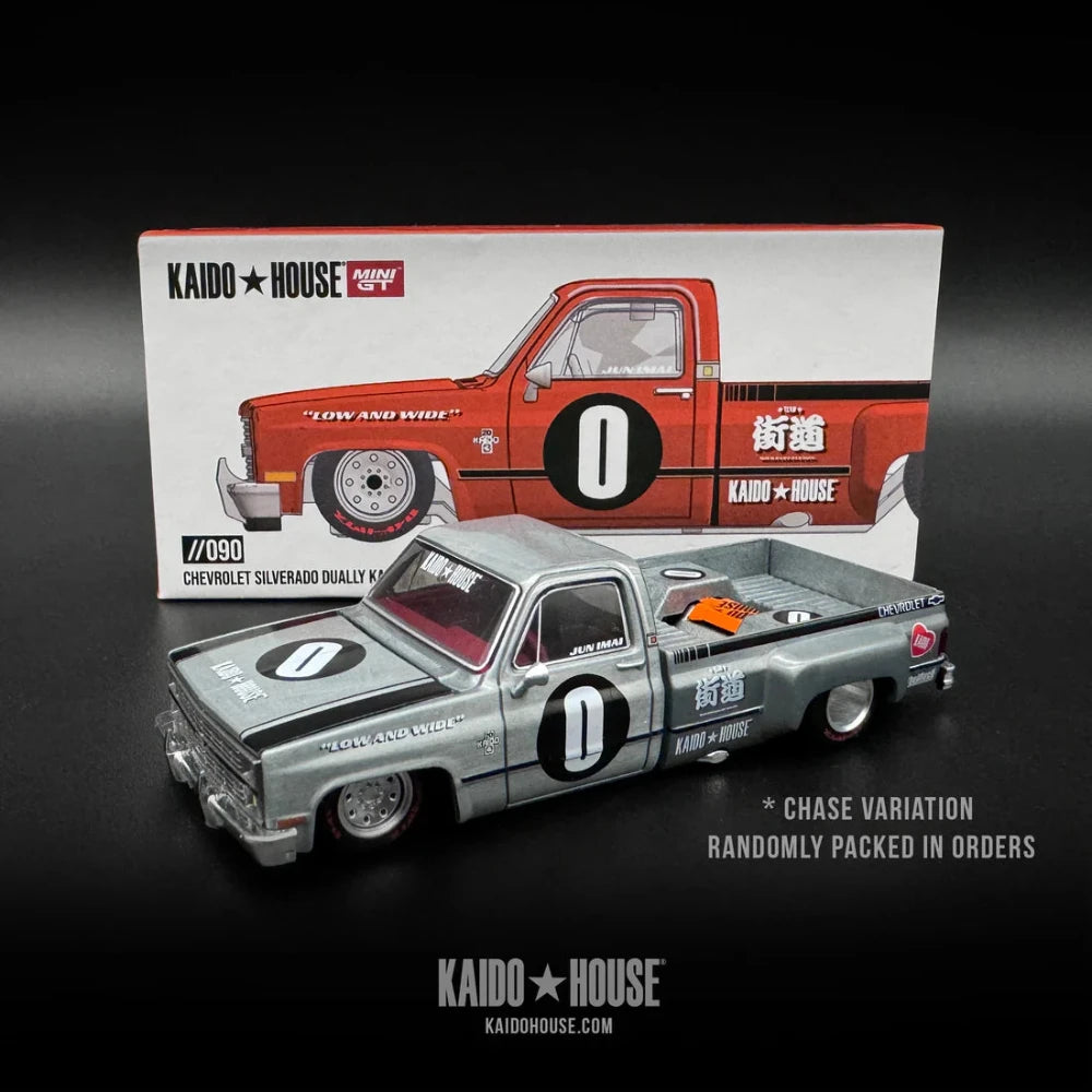 Toyworld-Byronbay-Lismore-Ballina--Mini-GT-1:64-Chevrolet-Silverado-Dually-Kaido-Works-V2-Chase