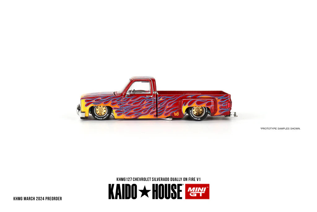 Mini GT - 1:64 Chevrolet Silverado Kaido House Dually on Fire V1 Side