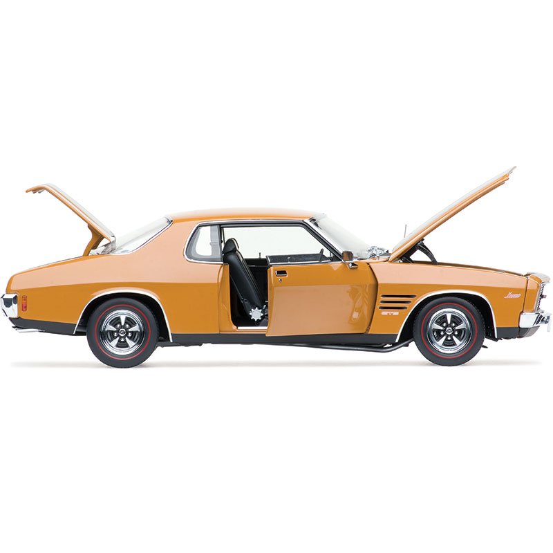 CC - 1:18 Holden HQ GTS Monaro - Russet Open